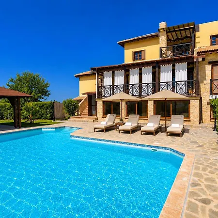 River View Villa *