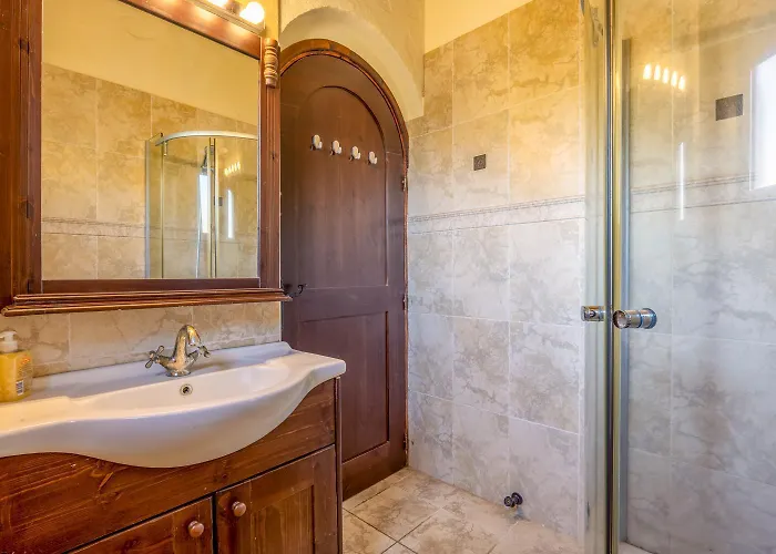 ヴィラ River View *